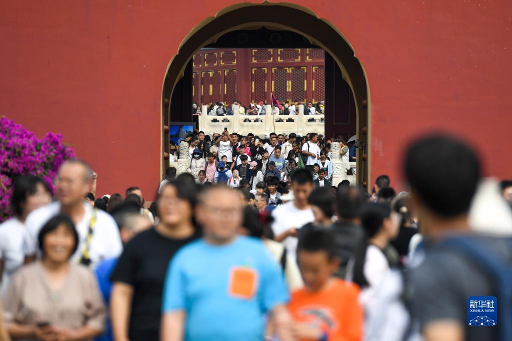 团团棋牌官网下载